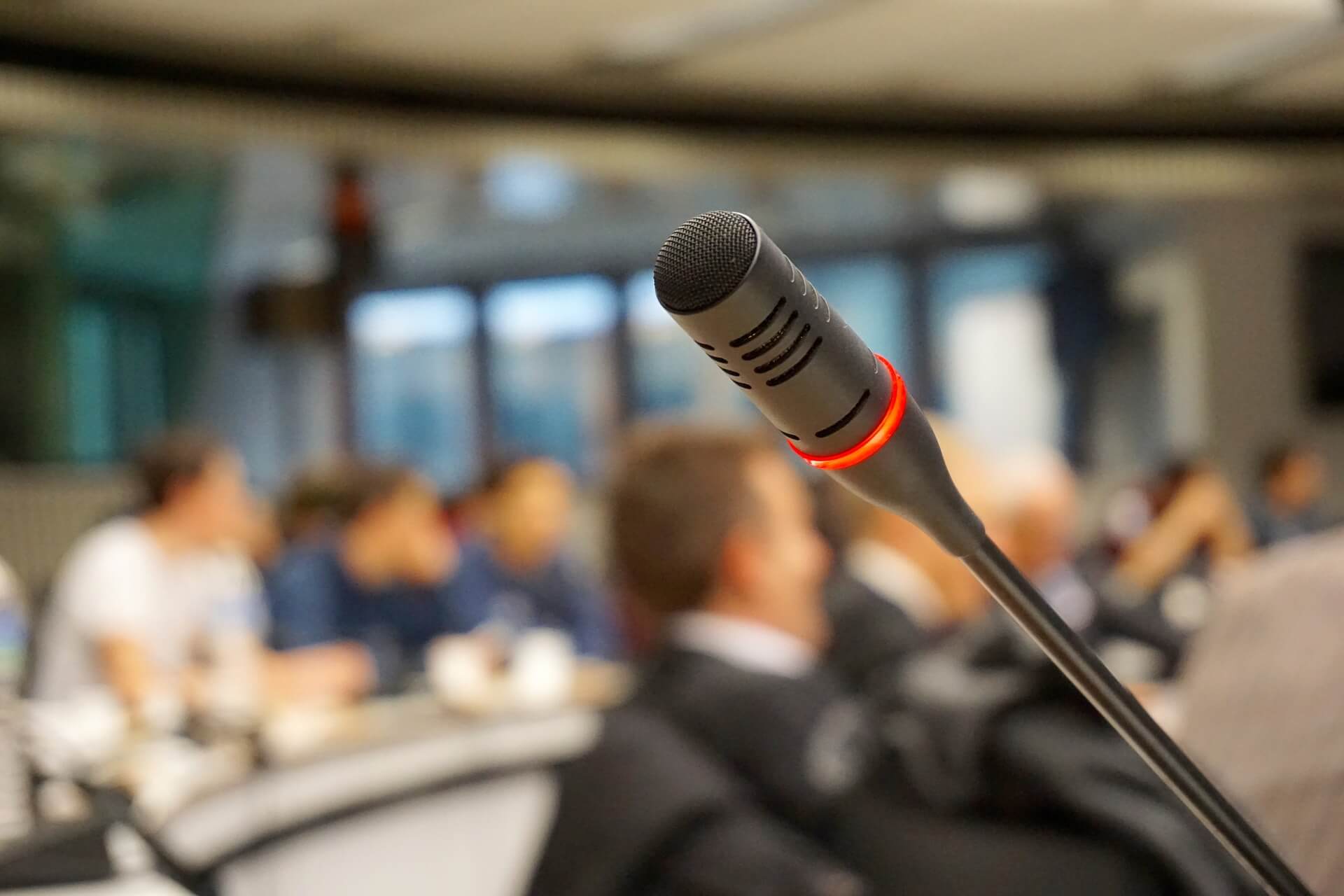 microphone-8663